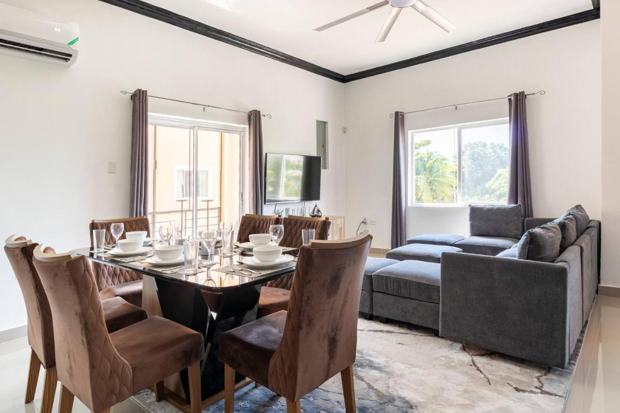 Brand New Pool Manor Park With Wifi Centrally-Located Kingston Exteriér fotografie