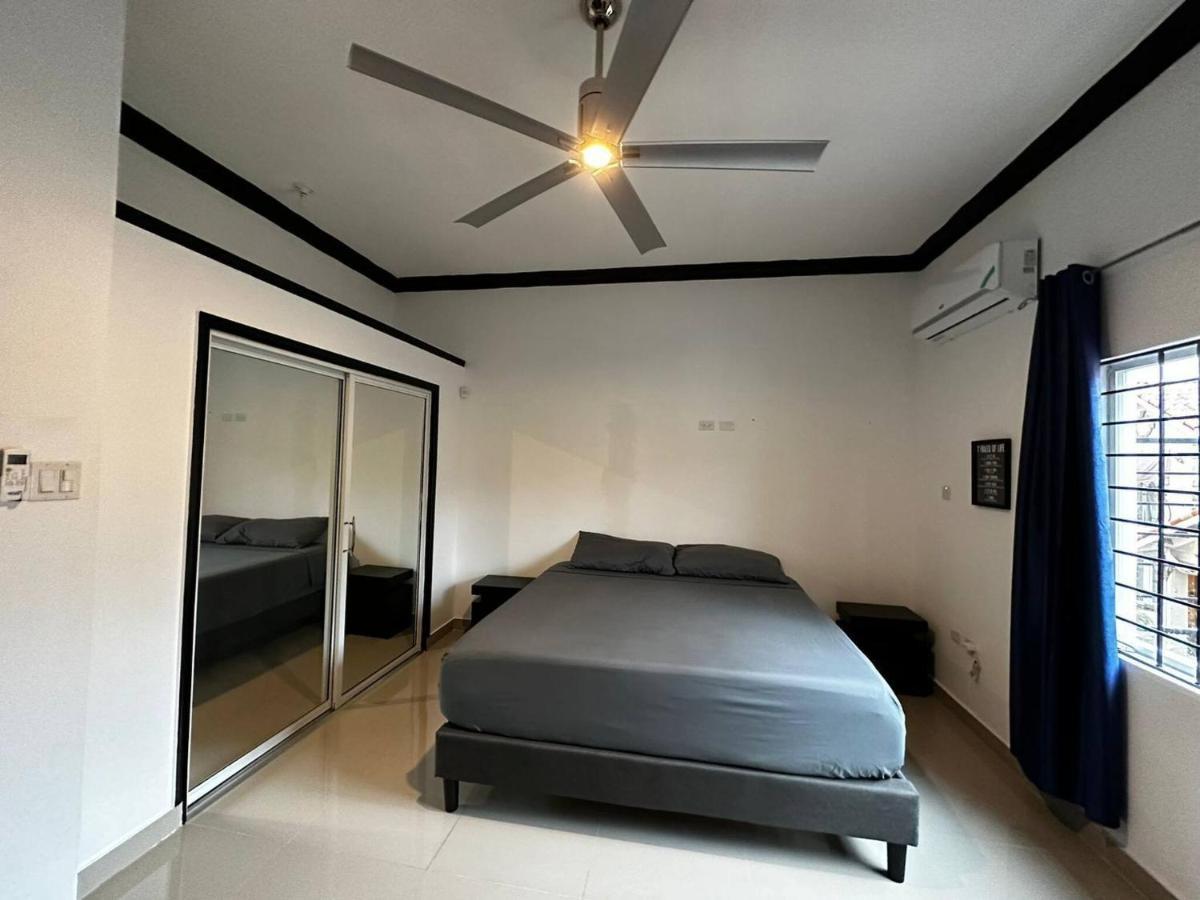 Brand New Pool Manor Park With Wifi Centrally-Located Kingston Exteriér fotografie